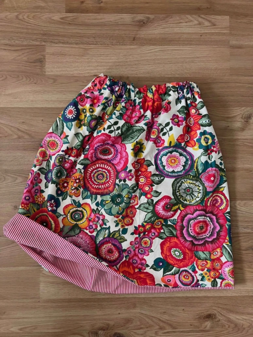 gonna fiori rosa e righe 3